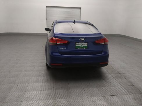 Used 2018 Kia Forte LX FWD image 6