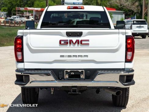 Used 2026 GMC Sierra 2500 Pro AWD/4WD image 8