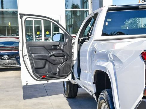 Certified 2025 Toyota Tacoma SR image 20