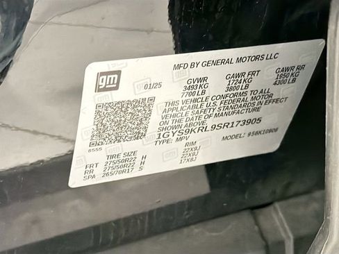 Certified 2025 Cadillac Escalade ESV Premium Luxury image 30