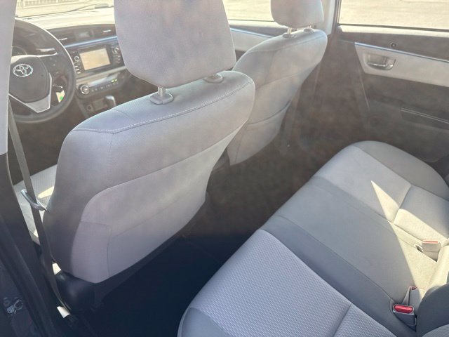 Used 2015 Toyota Corolla LE FWD image 19