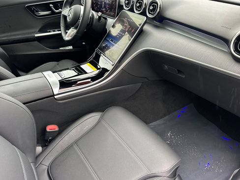Certified 2025 Mercedes-Benz C 300 Sedan image 17