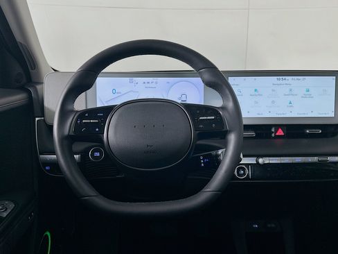 Used 2024 Hyundai Ioniq 5 Limited image 18