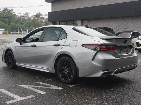 Used 2022 Toyota Camry SE w/ Convenience Package FWD image 7