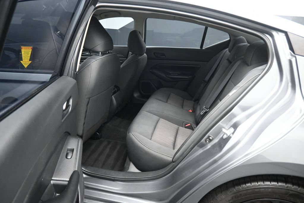 Used 2024 Nissan Altima 2.5 S FWD image 30