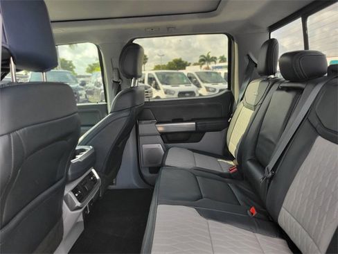 Used 2023 Ford F150 Limited image 8