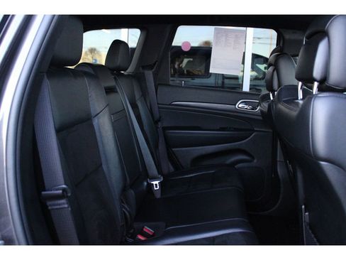 Used 2021 Jeep Grand Cherokee Laredo X image 27