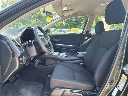 Used 2018 Honda HR-V LX image 35