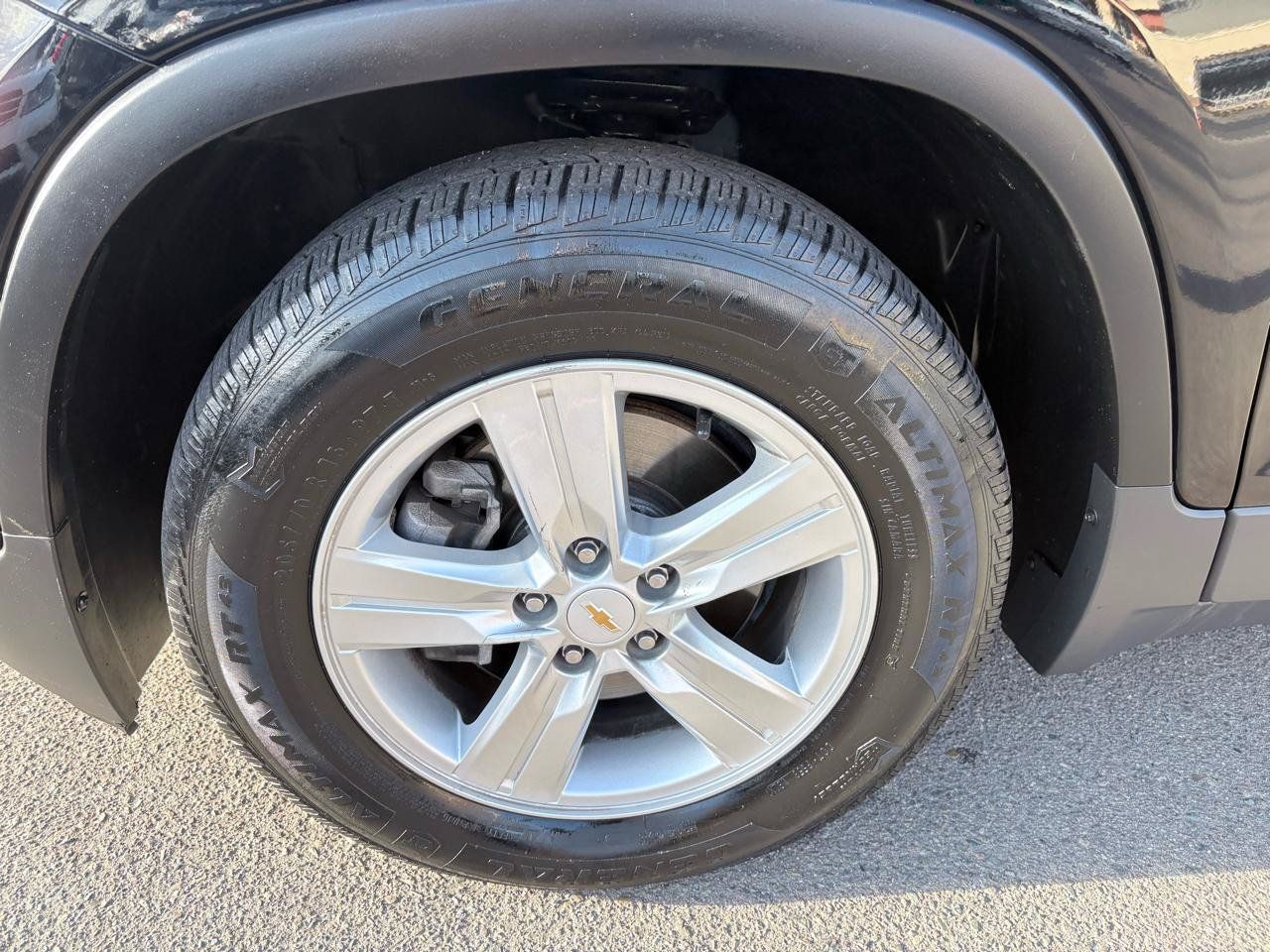 Used 2020 Chevrolet Trax LS FWD image 4