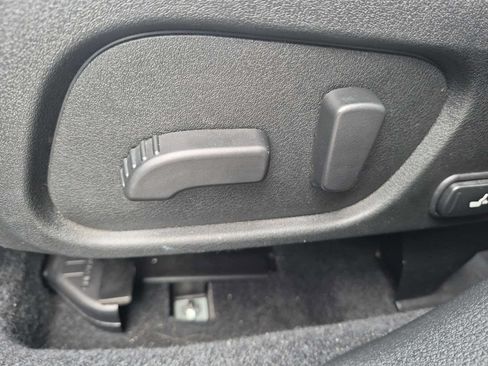 Used 2018 Subaru Forester 2.5i Limited AWD/4WD image 17