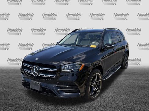 Used 2023 Mercedes-Benz GLS 450 4MATIC image 5