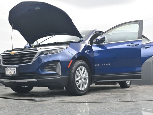 Used 2022 Chevrolet Equinox LT image 42