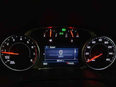 Used 2021 Chevrolet Blazer LT FWD image 23