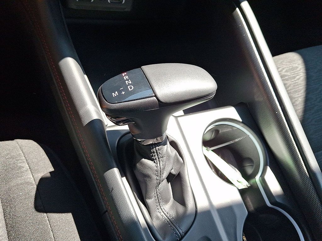 Used 2025 Dodge Durango GT AWD/4WD image 12