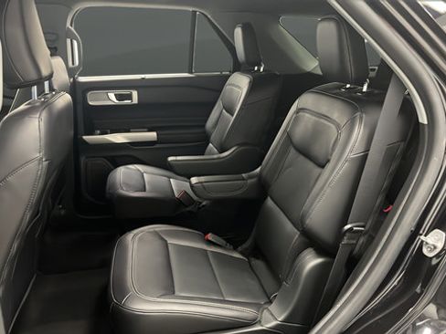 Used 2023 Ford Explorer Limited w/ Hybrid Equipment Group 310A AWD/4WD image 23