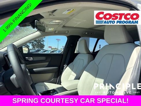New 2026 Volvo XC40 B5 Plus w/ Protection Package Premier AWD/4WD image 32