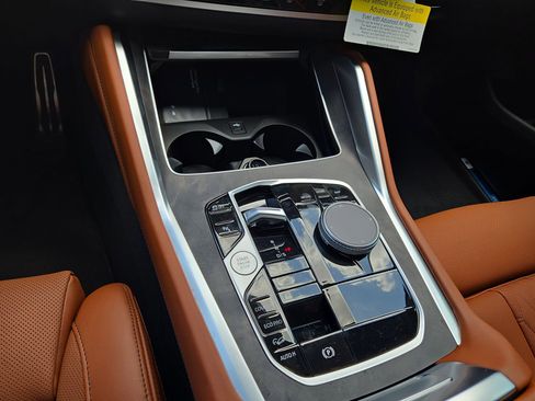 New 2027 BMW X6 xDrive40i AWD/4WD image 22