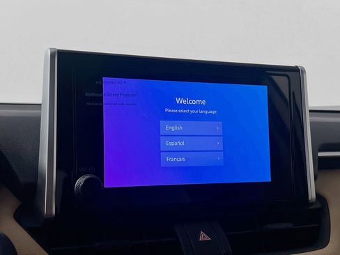 Used 2025 Toyota RAV4 LE image 27