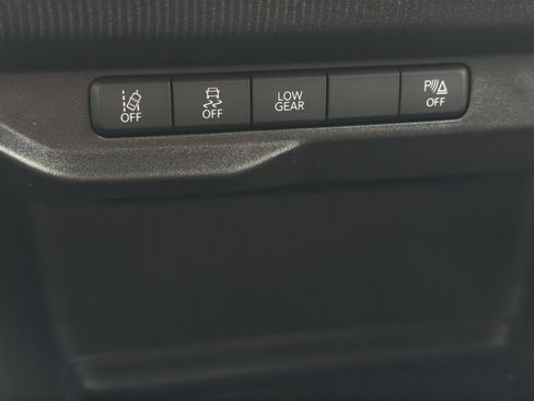 New 2026 Jeep Cherokee Laredo AWD/4WD image 27