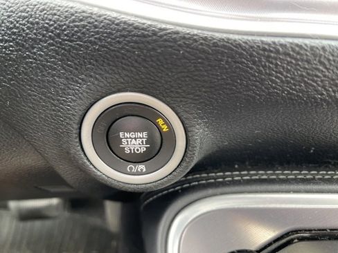 Used 2021 Dodge Challenger SXT w/ Blacktop Package image 15