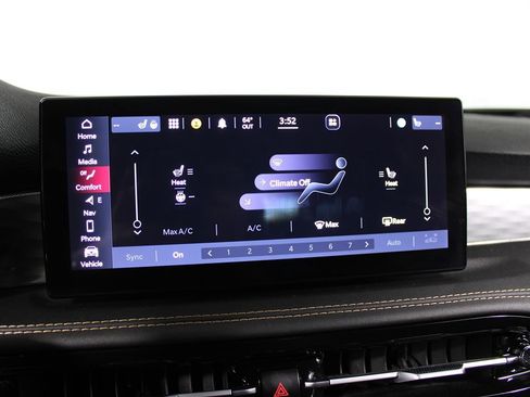 Used 2024 Alfa Romeo Tonale Ti w/ Active Assist Package image 27