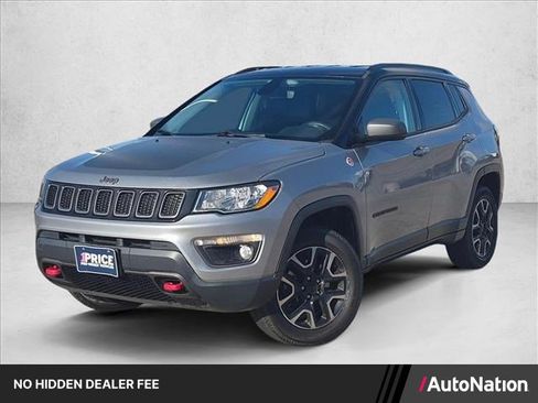 Used 2019 Jeep Compass Trailhawk AWD/4WD image 1