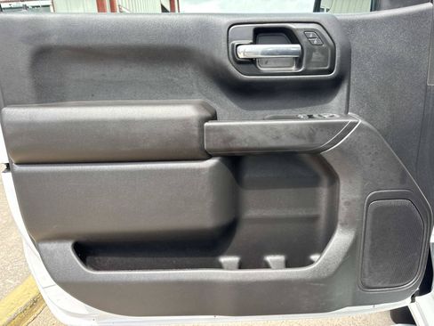 Used 2025 Chevrolet Silverado 1500 W/T RWD image 17