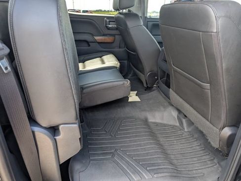 Used 2018 Chevrolet Silverado 2500 High Country w/ Duramax Plus Package AWD/4WD image 7