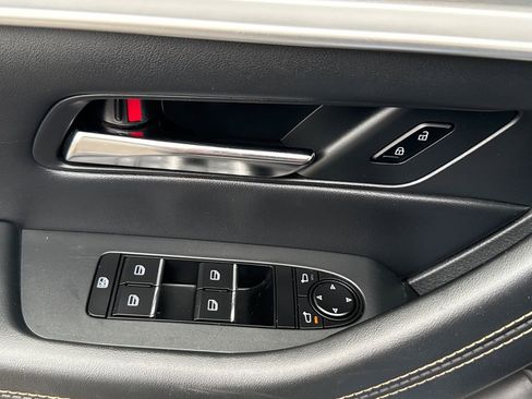 Used 2024 MAZDA CX-90 3.3 Turbo w/ Premium Package image 27