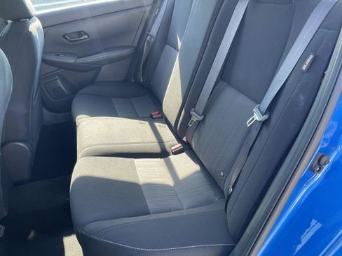 Used 2024 Nissan Sentra SV FWD image 16