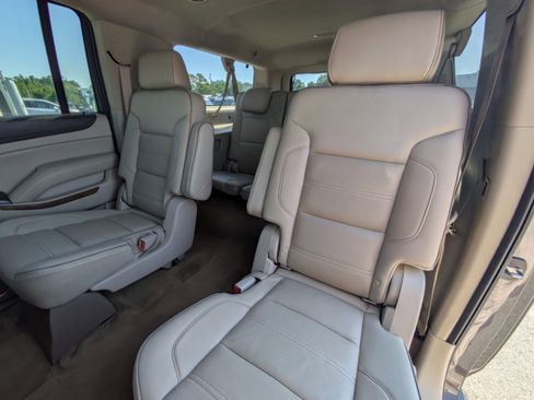 Used 2017 GMC Yukon XL Denali w/ Open Road Package AWD/4WD image 16