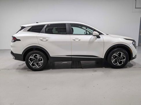 Certified 2023 Kia Sportage LX image 7