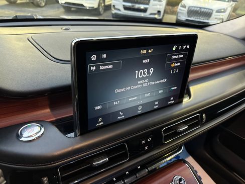 Certified 2023 Lincoln Aviator Reserve w/ Elements Package Plus image 19