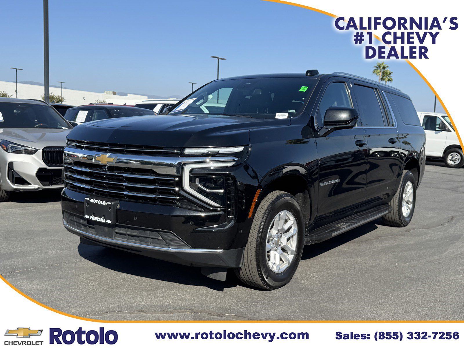 Used 2025 Chevrolet Suburban LT AWD/4WD image 3