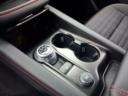 Used 2025 Ford Explorer ST-Line image 20