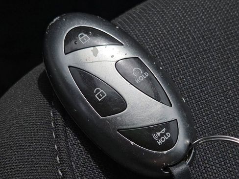 Used 2024 Hyundai Kona SEL AWD/4WD image 33