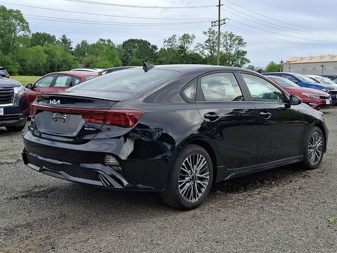 Certified 2023 Kia Forte GT-Line w/ GT-Line Technology Package FWD image 7