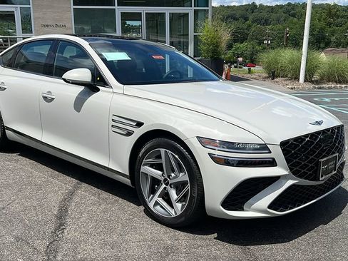 Used 2025 Genesis G80 3.5T Sport image 7