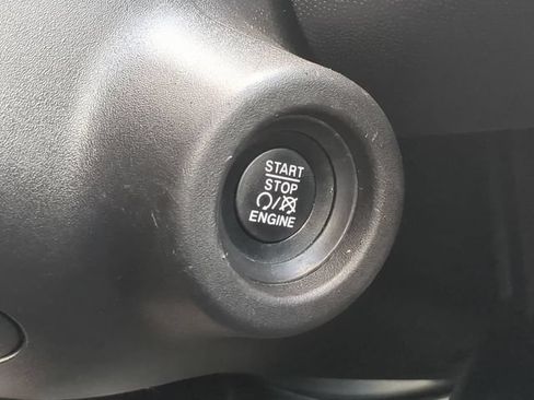 Used 2023 RAM ProMaster 2500 FWD image 31