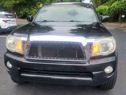 Used 2009 Toyota Tacoma PreRunner RWD image 3