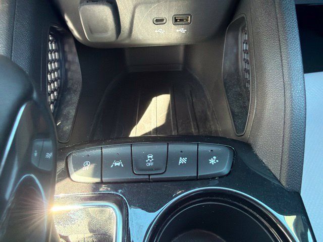Used 2024 Chevrolet TrailBlazer LT w/ LT Cold Weather Package FWD image 26