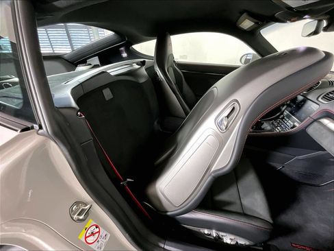 Used 2025 Porsche 718 Cayman GTS RWD image 18