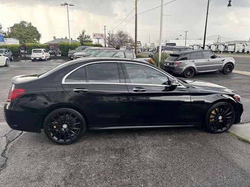 Used 2016 Mercedes-Benz C 300 4MATIC Sedan image 5