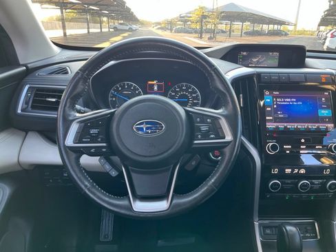 Used 2019 Subaru Ascent Limited AWD/4WD image 15