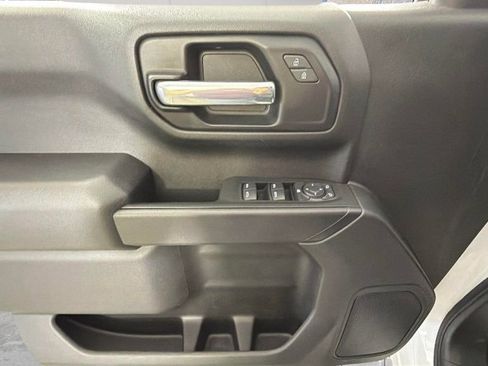 Used 2020 Chevrolet Silverado 1500 Custom w/ Custom Value Package RWD image 24