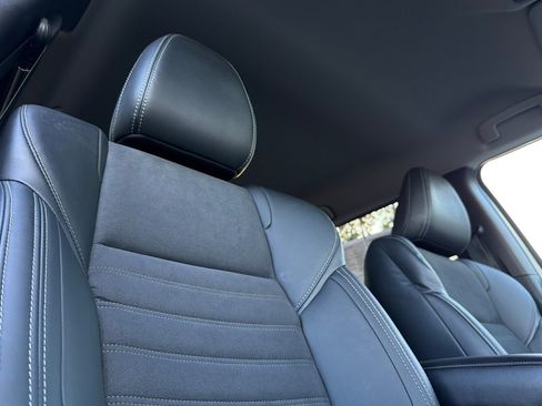 Used 2024 Mitsubishi Outlander SE image 18