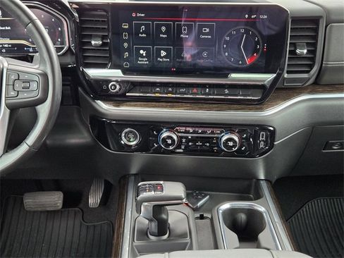 Used 2022 GMC Sierra 1500 Elevation w/ X31 Off-Road Package image 11