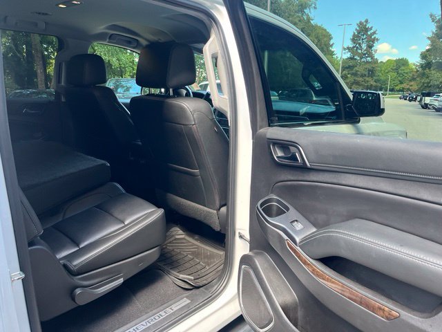 Used 2019 Chevrolet Suburban LT AWD/4WD image 12