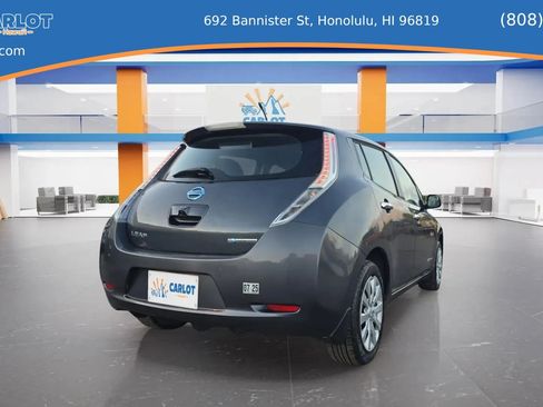 Used 2015 Nissan Leaf SL w/ Premium Package FWD image 9