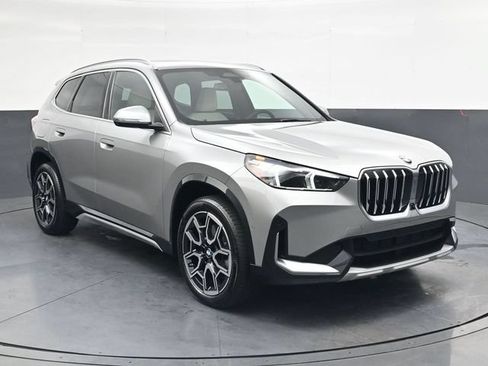 Used 2026 BMW X1 xDrive28i w/ Technology Package AWD/4WD image 2